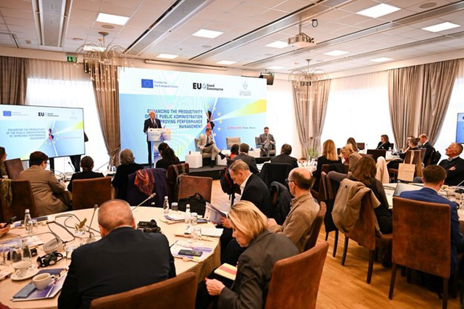 Menaxhimi Performances